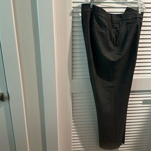 NWT INVESTMENTS II Secret Support Straight Leg Gray Tweed Trousers. Size 20 W R